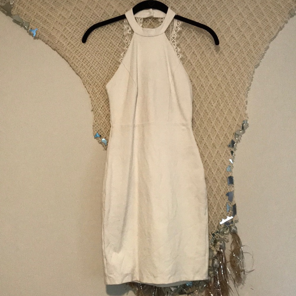 Lulu’s white halter dress